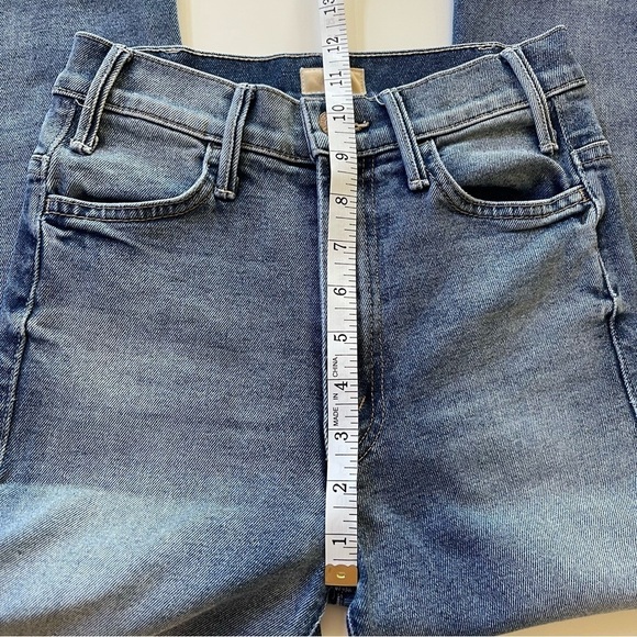 Mother Denim Hustler Ankle Fray in Smoke’ Em - Picture 8 of 13